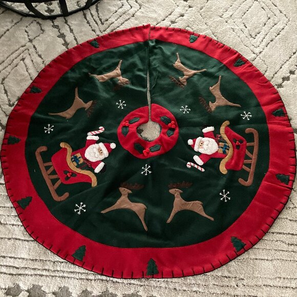 Extra Large Lined Heavyweight Christmas Tree Skirt 48"